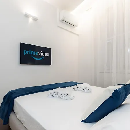 Appartement 4 Posti Letto In Centro Storico, A Pochi Minuti A Piedi Dall'acquario E La Stazione Principe Gênes