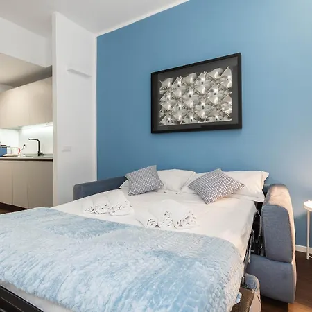 4 Posti Letto In Centro Storico, A Pochi Minuti A Piedi Dall'acquario E La Stazione Principe Appartement *