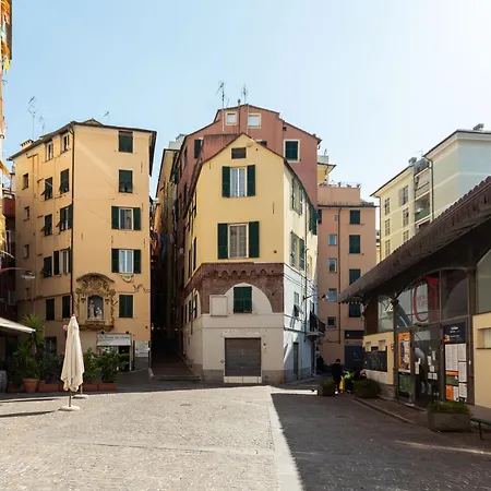 Appartement 4 Posti Letto In Centro Storico, A Pochi Minuti A Piedi Dall'acquario E La Stazione Principe Gênes